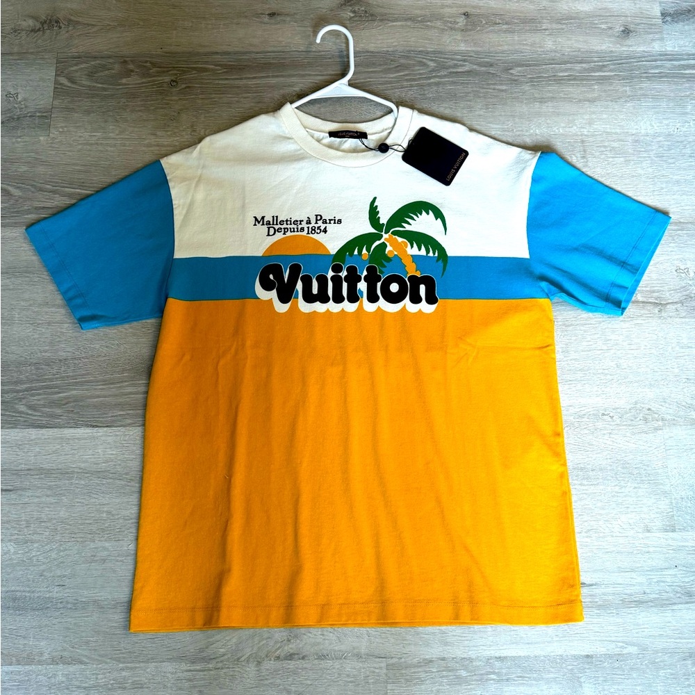 Men’s LV shirt